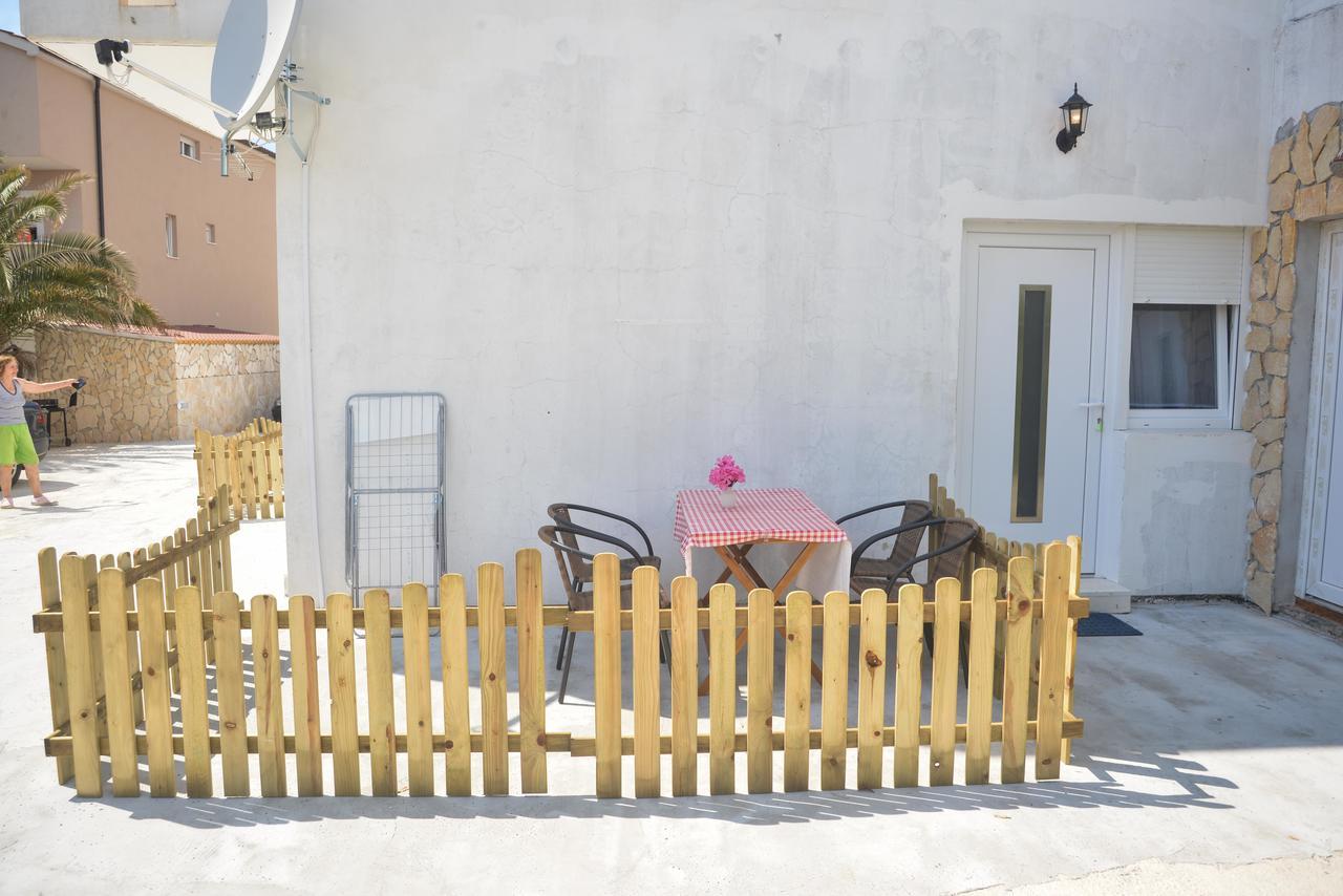Apartments Lavanda Turanj Eksteriør bilde