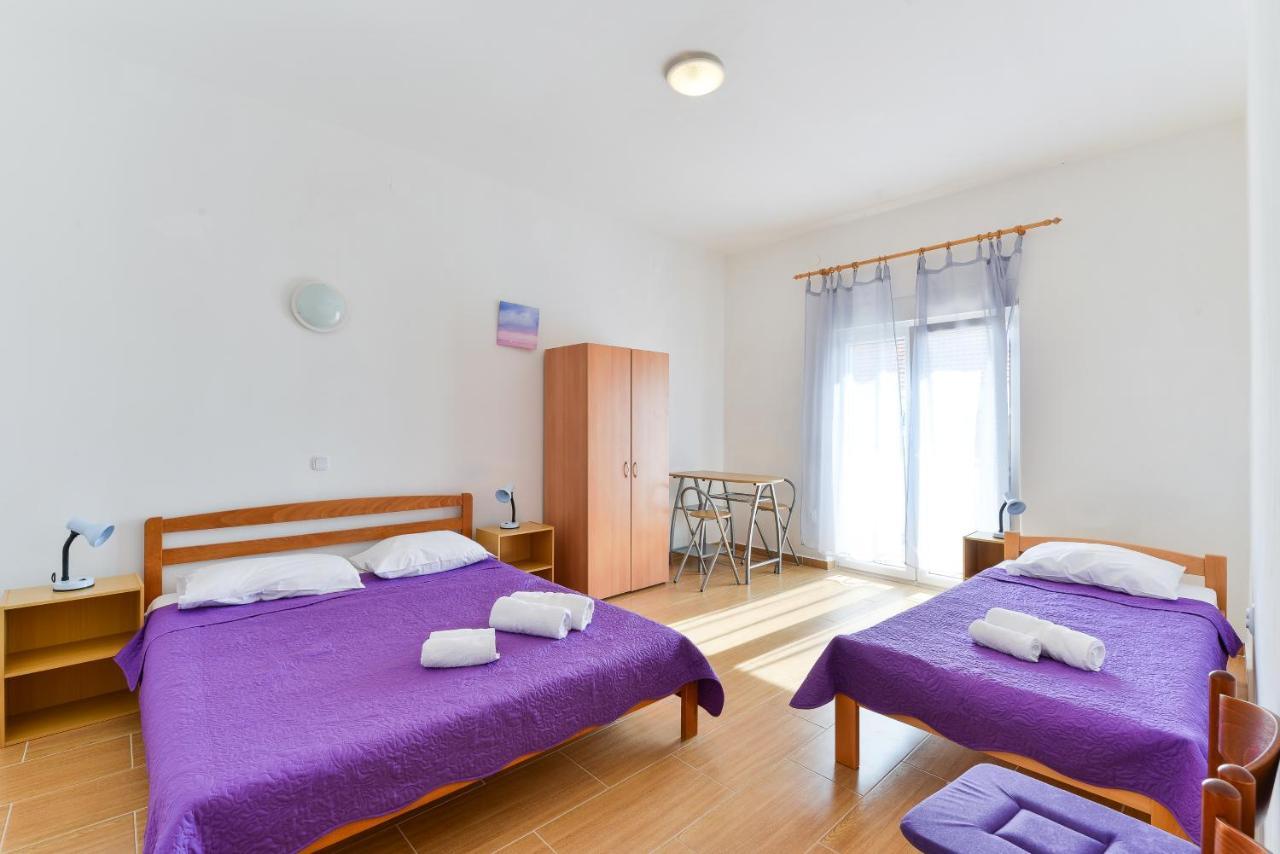 Apartments Lavanda Turanj Eksteriør bilde